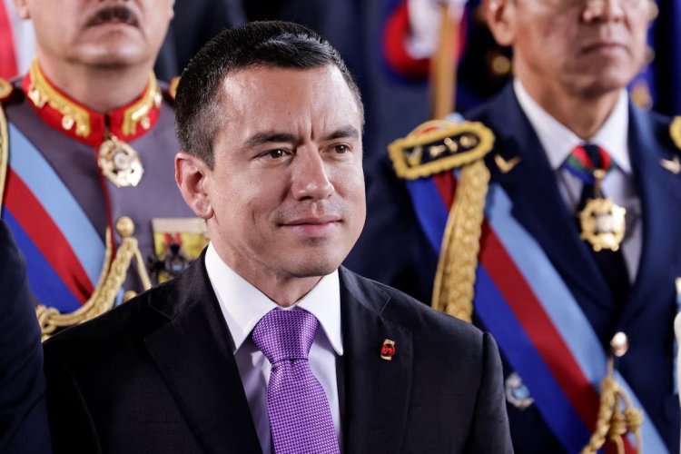 <p>Ecuador planea vender hasta US$ 4.000 millones en bonos en su regreso a la deuda internacional</p>