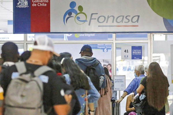 Fonasa insistirá con trato directo para adjudicar modalidad de seguros complementarios