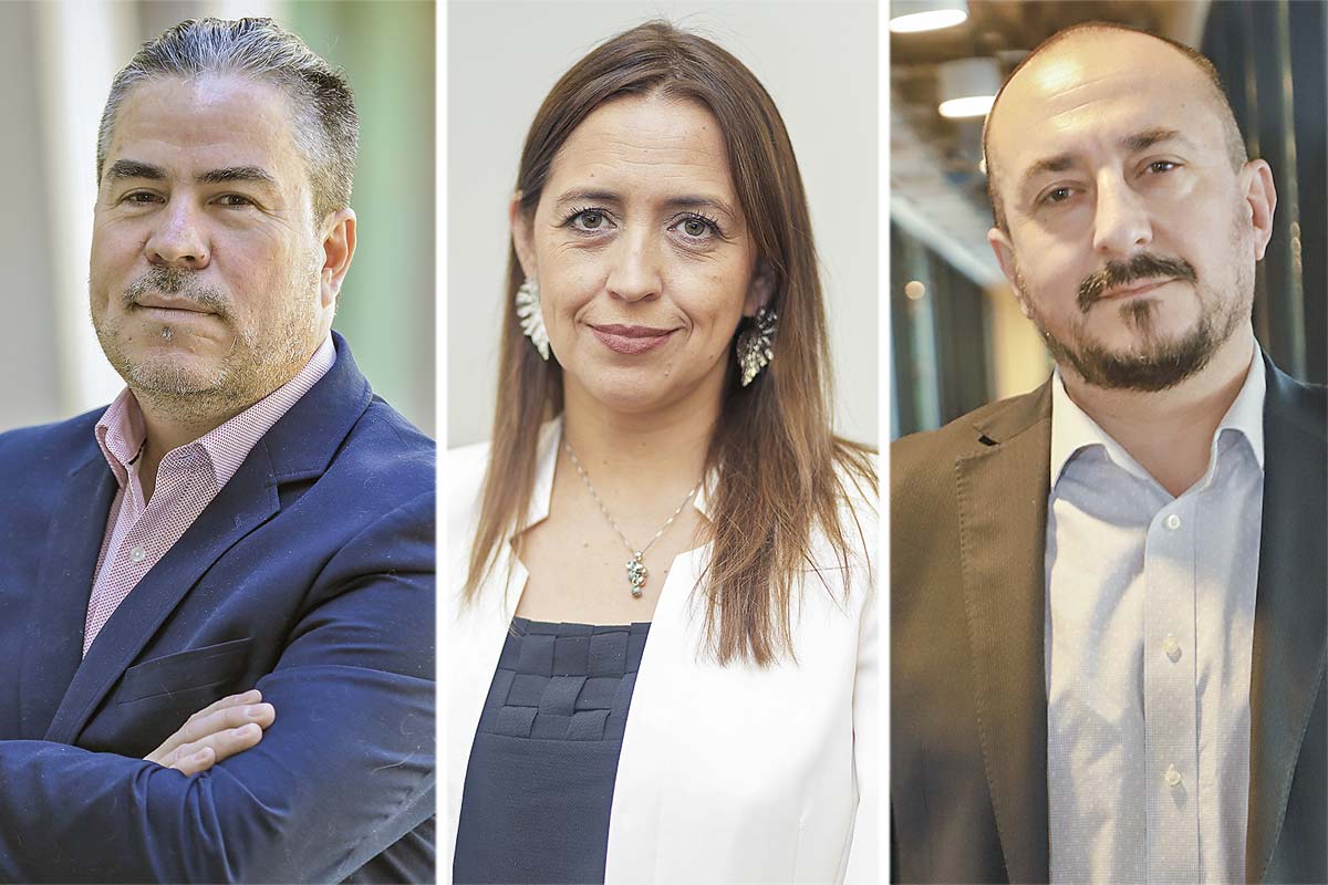 <p>Víctor Villalón, exsubdirector de Fiscalización del SII. Carolina Saravia, directora (s) de Impuestos Internos. Ricardo Pizarro, Defensor Nacional del Contribuyente. Fotos: Verónica Ortíz y Julio Castro</p>