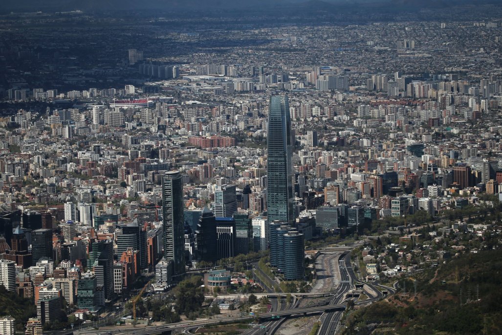 <p>Banca de inversión mejora proyección de PIB para Chile y anticipa varios meses con inflación bajo el 3%</p>