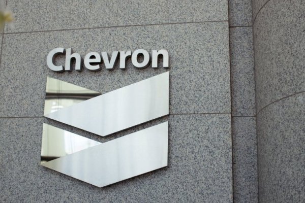 <p>Chevron aumentará exportaciones de crudo venezolano a EEUU a 300.000 barriles en marzo</p>