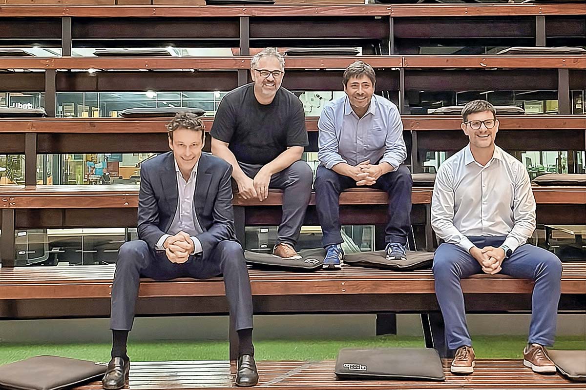 <p>André P. Fay, Sergio Liberczuk, Juan José Soto y Federico Losco.</p>