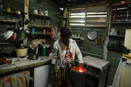 A Cuba le quedan "15 a 20 días" de petróleo mientras Trump aprieta las tuercas