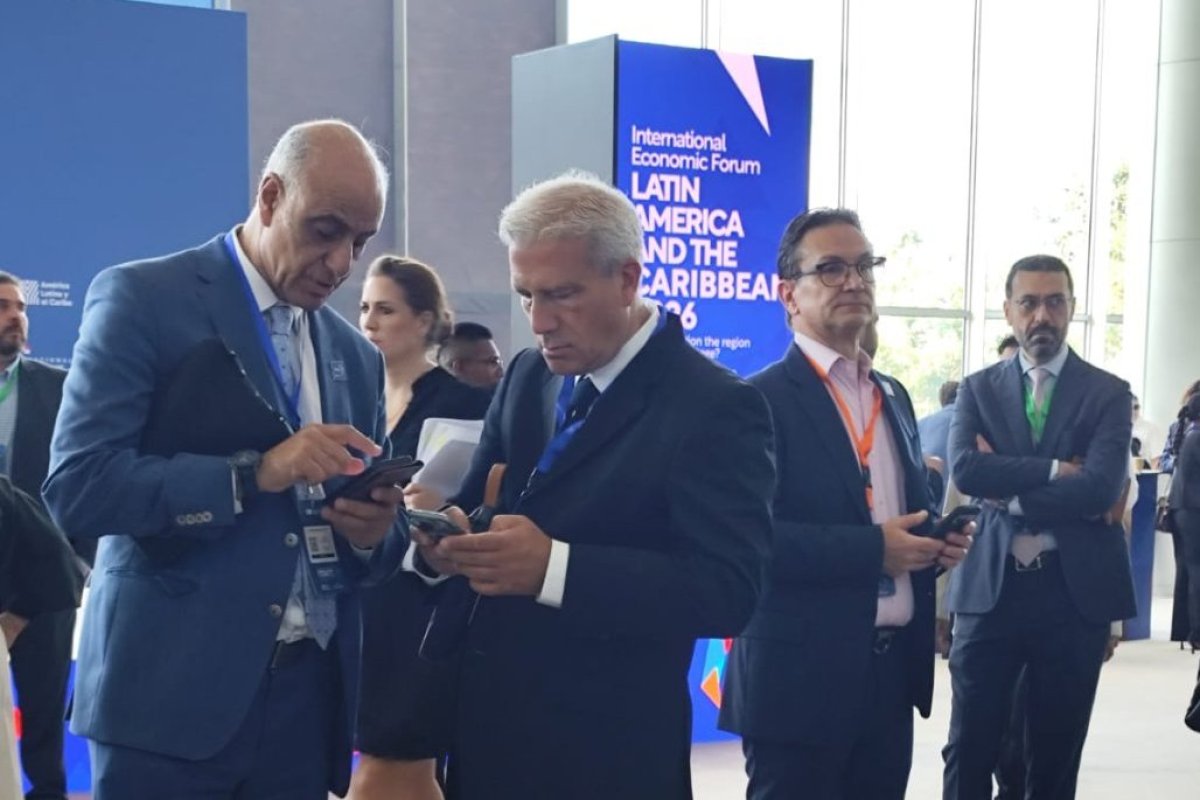 <p>La alta presencia de chilenos que marcó el Foro Económico en Panamá</p>