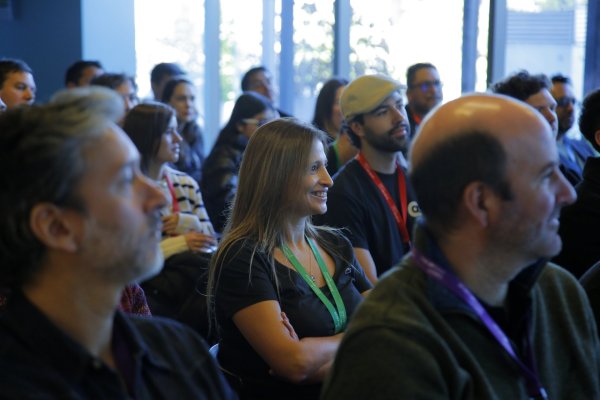 De las startups seleccionadas, 68% son de origen chileno y un 32% extranjeros. Foto: Corfo