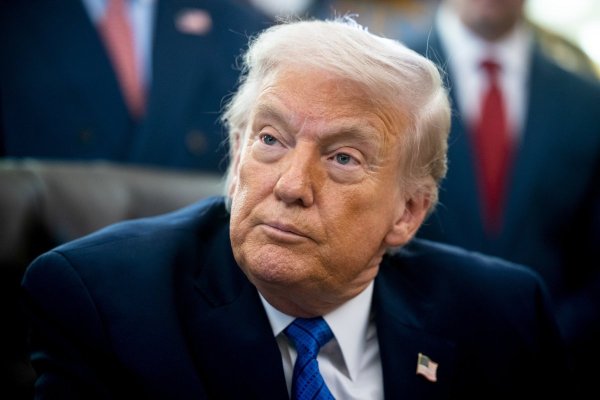 <p>Trump baja aranceles a India a 18% tras acuerdo para frenar compras de petróleo ruso</p>