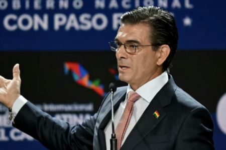 Bolivia entierra 20 años de socialismo con reformas de “capitalismo para todos”