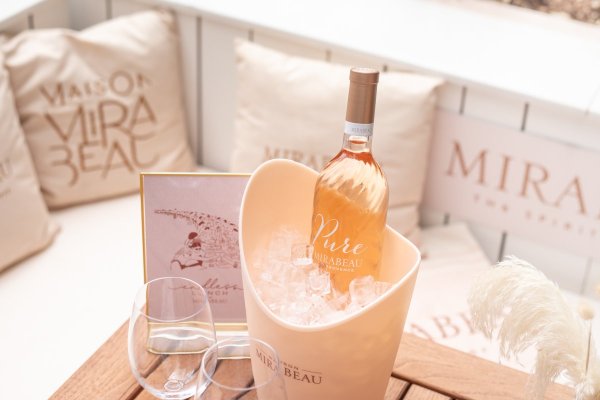 <p>Concha y Toro amplía su presencia internacional con la compra de viña rosé en Francia</p>