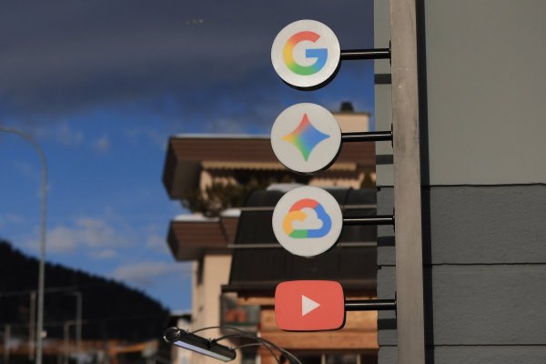 <p>Matriz de Google suma US$ 55.000 millones a sus planes de gasto de capital para aumentar apuesta en la IA</p>