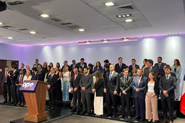 Los riesgos y ventajas de un gabinete con mayoría de ministros y subsecretarios independientes, según el cientistia político Mauricio Morales