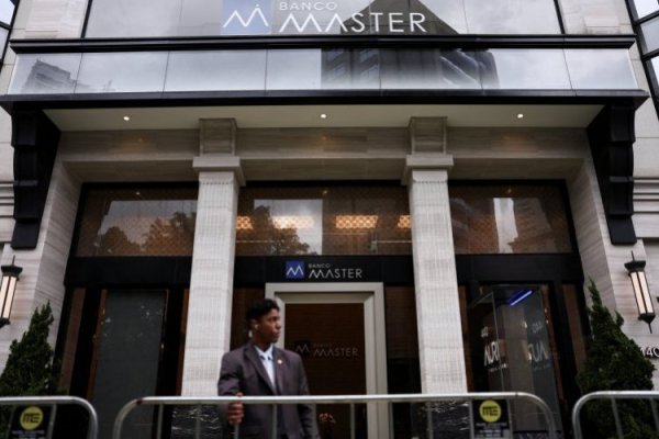 <p>Banco Master sacude a Brasil: liquidación, fraude bajo investigación y un golpe de US$ 10 mil millones al seguro de depósitos</p>