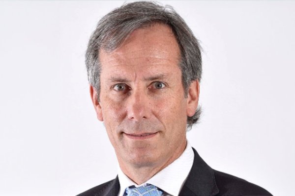 <p>Taparelsolconundedo.bet</p>