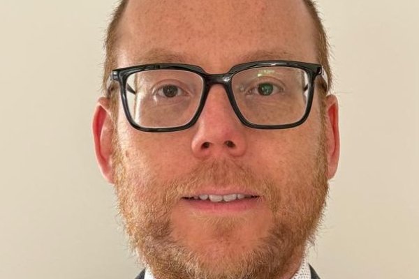 <p>Sector eléctrico: entre el ajuste técnico y la incertidumbre regulatoria</p>