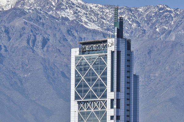 <p>La estructura corporativa de Movistar en la que aterriza Millicom y los cambios que se avizoran</p>