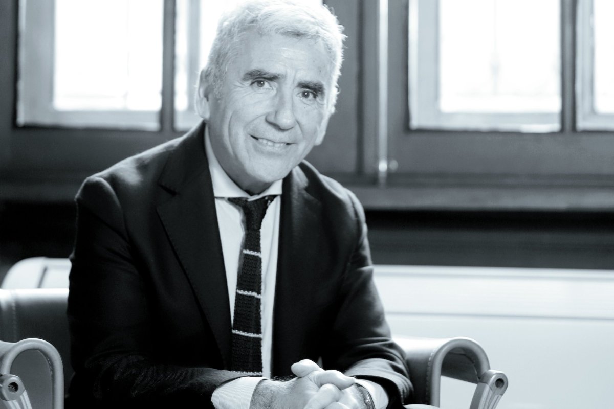 <p>Carlos Peña sobre Kast: "Ha empleado su vida familiar como recurso político (…) Siendo así, es legítimo someter a escrutinio y a crítica la actitud que mantiene con su cónyuge en público”</p>