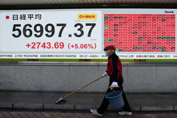 <p>Primer Click 16 de febrero</p>