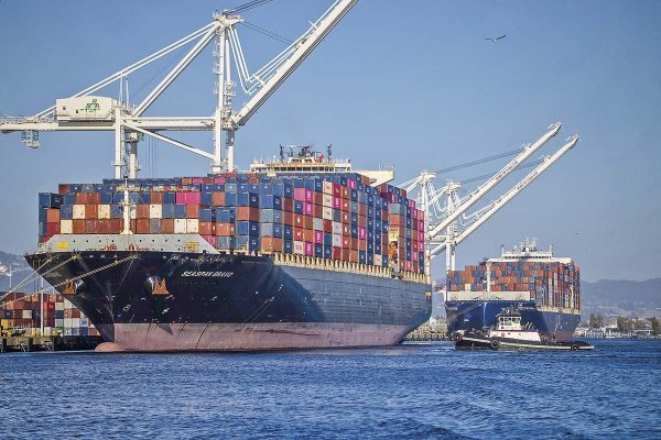 <p>Exportaciones nacionales: Chile cierra 2025 con auge minero en envíos del norte mientras el desplome industrial golpea al Biobío</p>