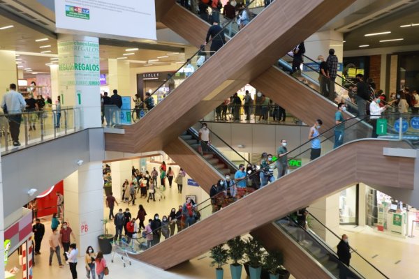 <p>Comercio minorista cierra 2025 con disparidad regional y CNC anticipa un repunte de hasta 3% este año</p>