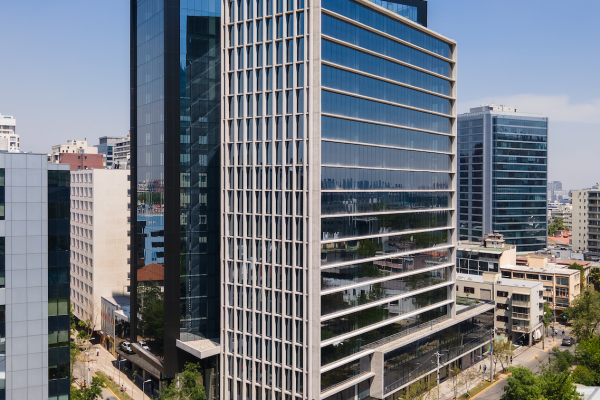 Tras inversión de US$ 95 millones, Banmerchant vende a MetLife edificio de oficinas en Providencia