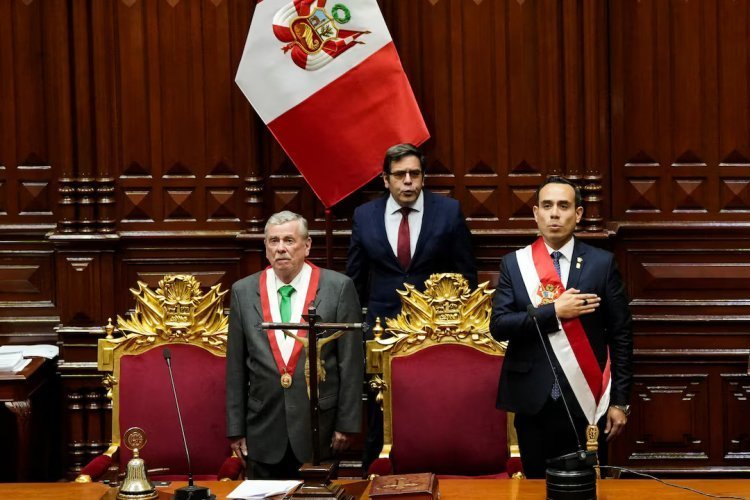 <p>Tras la salida de José Jerí, expertos prevén impacto económico acotado en Perú pese a la inestabilidad política</p>