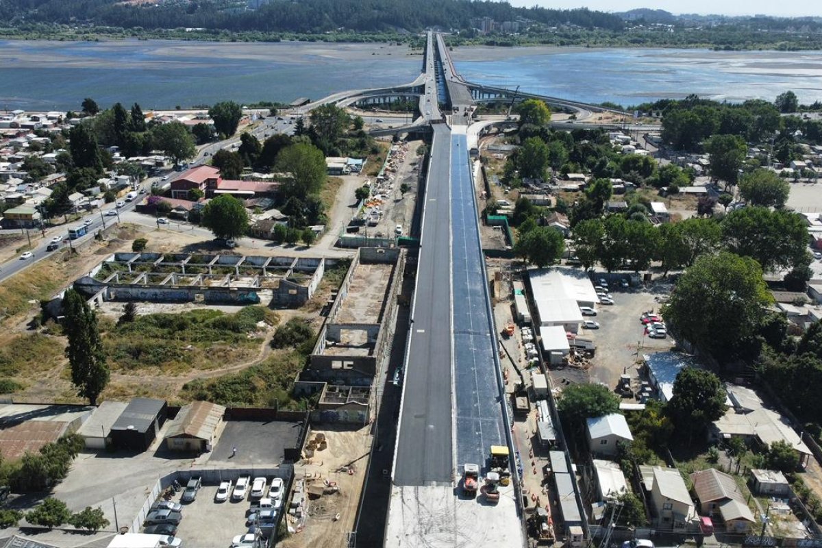 <p>Conectará al Gran Concepción: Viaducto Chacabuco supera 83% de avance y prepara entrega para junio</p>