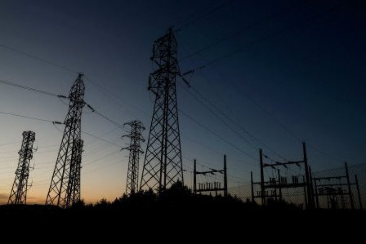 <p>Corte de electricidad en Paraguay deja sin suministro a la capital y gran parte del país</p>