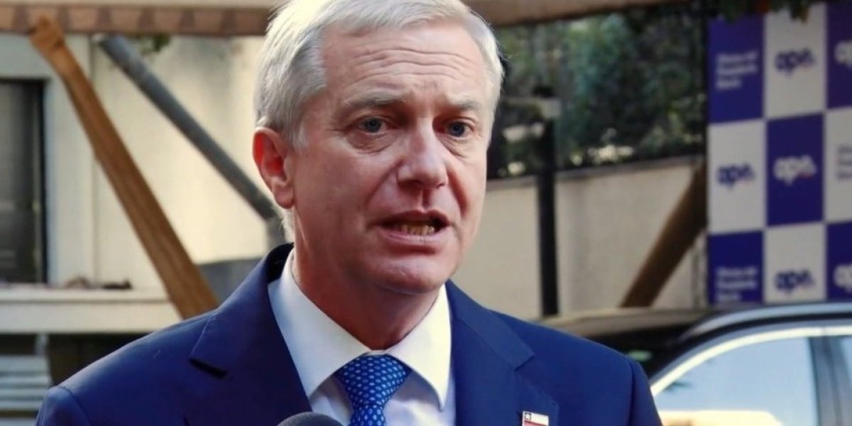 <p>Ahora en DF | Kast apunta a mayor deterioro fiscal: “El déficit era mucho mayor de lo que se iba mostrando”</p>