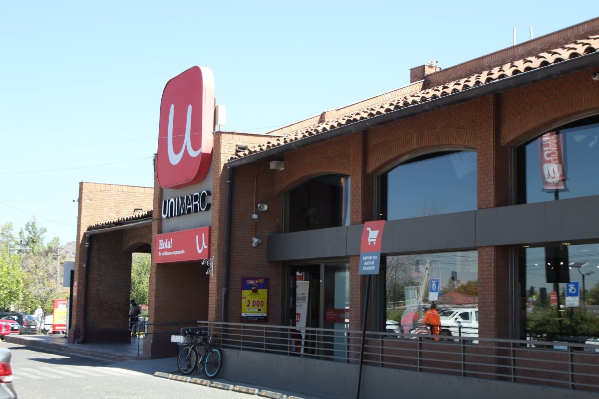 <p>Confuturo sella venta de icónico Unimarc de Santa María de Manquehue por US$ 15 millones</p>