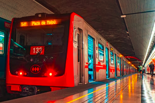 <p>Panel de Expertos determina ajuste de $ 25 en la tarifa del transporte público desde este domingo y Metro llegará a $ 895</p>