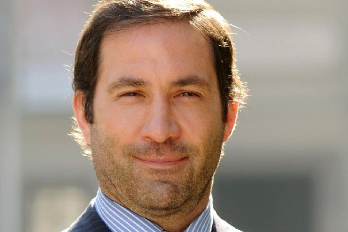 <p>Francisco Leturia por polémica con Jouannet: “La persona que el Presidente ponga a cargo de la persecución del delito, tiene que ser un gran cumplidor de la ley”</p>