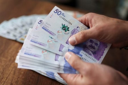 Ministerio de Trabajo de Colombia publica decreto que mantiene aumento de salario mínimo en un 23,7% en 2026