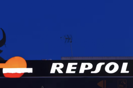 Repsol aspira a triplicar producción petrolera venezolana tras conseguir permiso en EEUU