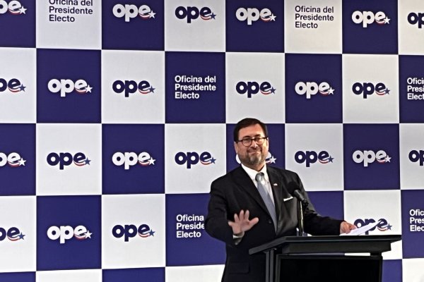 "La política exterior siempre debe sustentarse en la defensa de los intereses de Chile": Pérez Mackenna tras revocación de visas por parte de EEUU