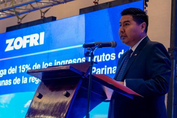 <p>"La confianza está perdida": Gobernador de Arica encara a directiva de Zofri y anuncia ofensiva para frenar concesión hasta 2050</p>