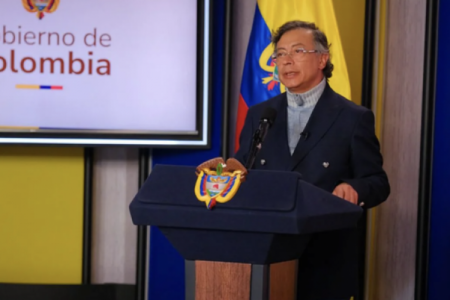 Presidente de Colombia asegura que "no estamos pensando traer petróleo de Venezuela"