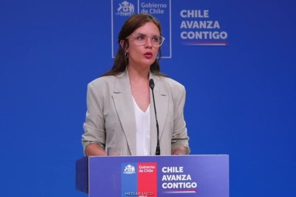 <p>Ahora en DF | Ministra Vallejo por sanción de EEUU: "Chile no toma decisiones bajo amenaza o presión"</p>