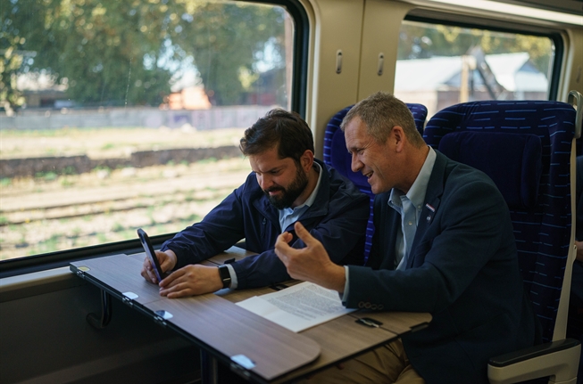 <p>Boric alista actividad en Talca junto al ministro Muñoz en medio de controversia con EEUU por cable submarino</p>