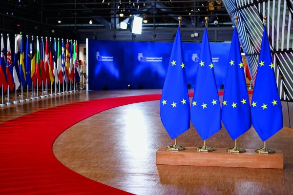 Jefe comercial de la Unión Europea presiona para que el acuerdo con EEUU se apruebe en marzo