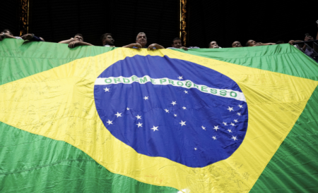 Empresas brasileñas prevén despidos e inflación con nueva jornada laboral en el país