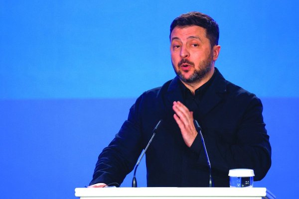 Zelenski asegura que la guerra en Ucrania es “el principio del fin”