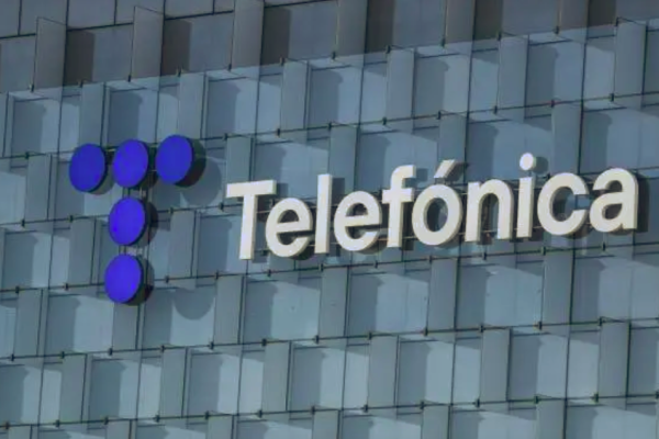 <p>Telefónica cerró su último año en Chile con pérdidas por más de $ 400 mil millones</p>