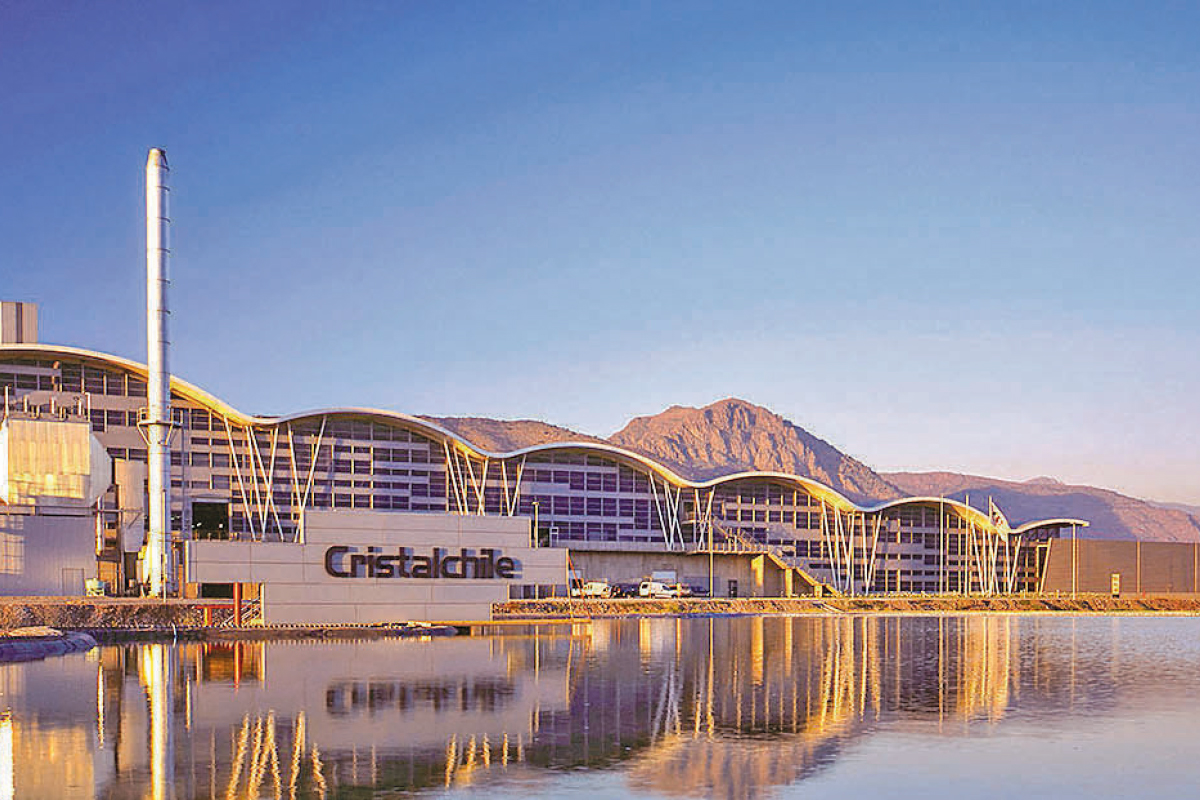 <p>Ingresos de Cristalerías bajan 2,3% en 2025</p>