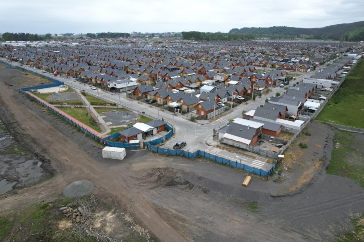 <p>Loteo Llacolén: Inmobiliaria Pocuro acusa "tergiversación" de autoridades en aplicación de Ley de Humedales</p>