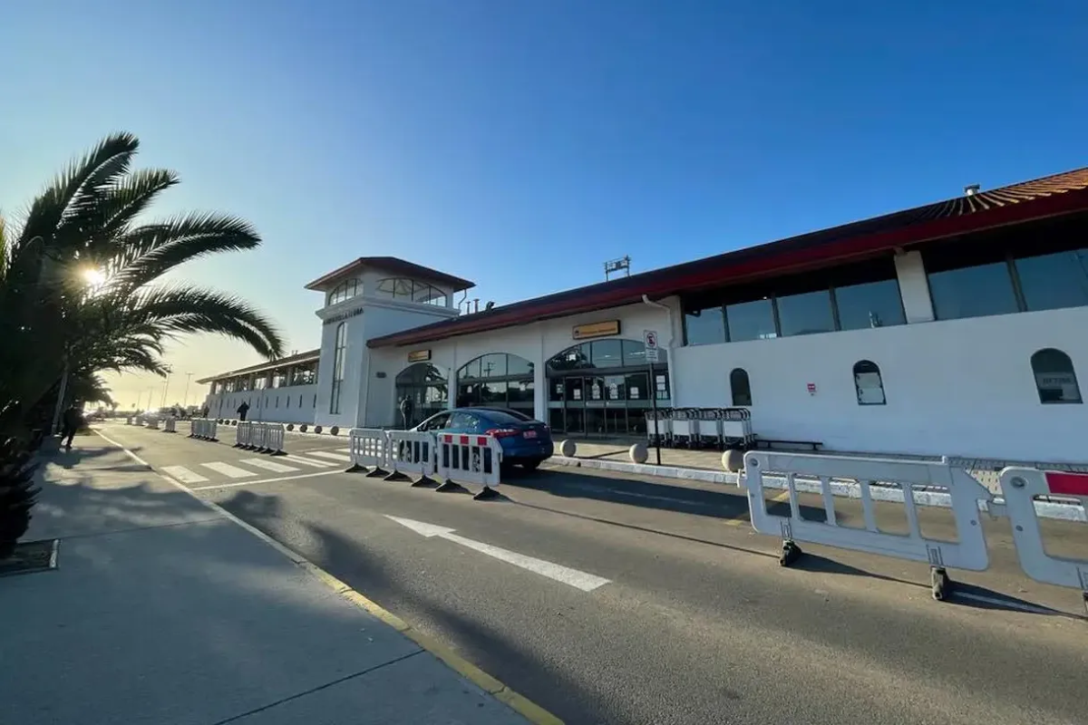 <p>MOP modifica concesión del aeropuerto de La Serena e incorpora nuevas exigencias de seguridad solicitadas por la DGAC</p>