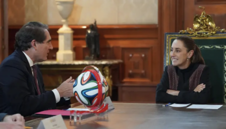 <p>Coca-Cola anuncia inversiones por US$ 6.000 millones en México</p>