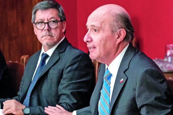 <p>Las primeras tres medidas del próximo Gobierno para equilibrar las cuentas fiscales desde 2026</p>