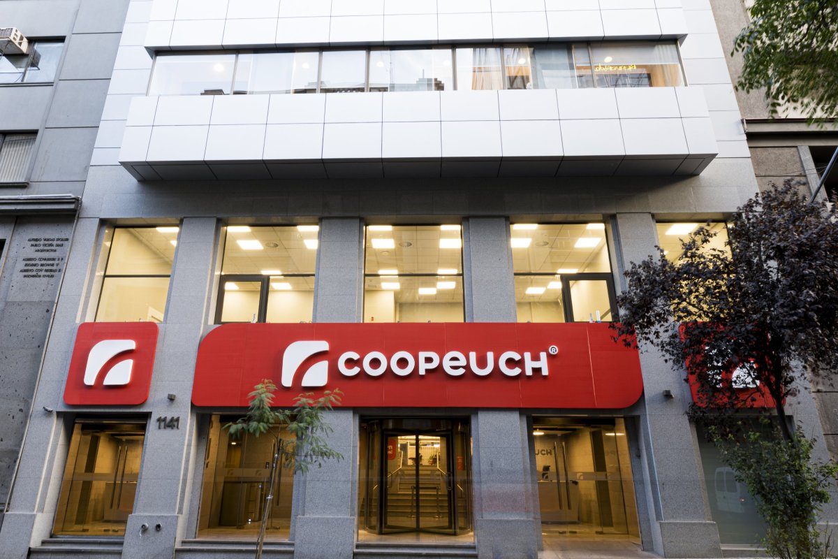 <p>Coopeuch concreta tres colocaciones de bonos por más de US$ 55 millones en el mercado local en febrero</p>