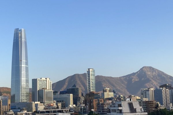 <p>Imacec: la actividad económica en enero sorprende con una caída frente al mismo período del año pasado</p>