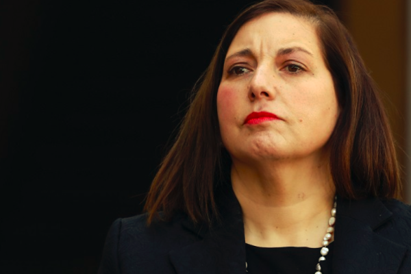 <p>Senadora Vodanovic y el rol de Kast en polémica del cable chino: el nuevo gobierno "no existe sino hasta el 11 de marzo"</p>