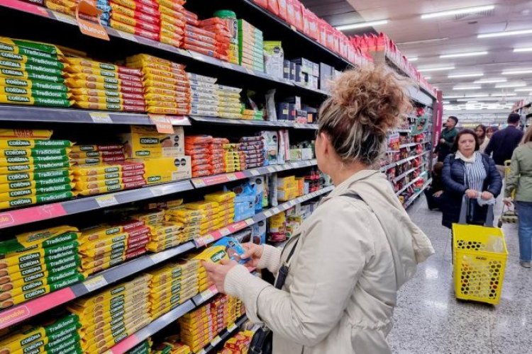 <p>Modelo de “hard discount” se consolida en Colombia: grandes cadenas superarían las 4.700 tiendas en el país este 2026</p>